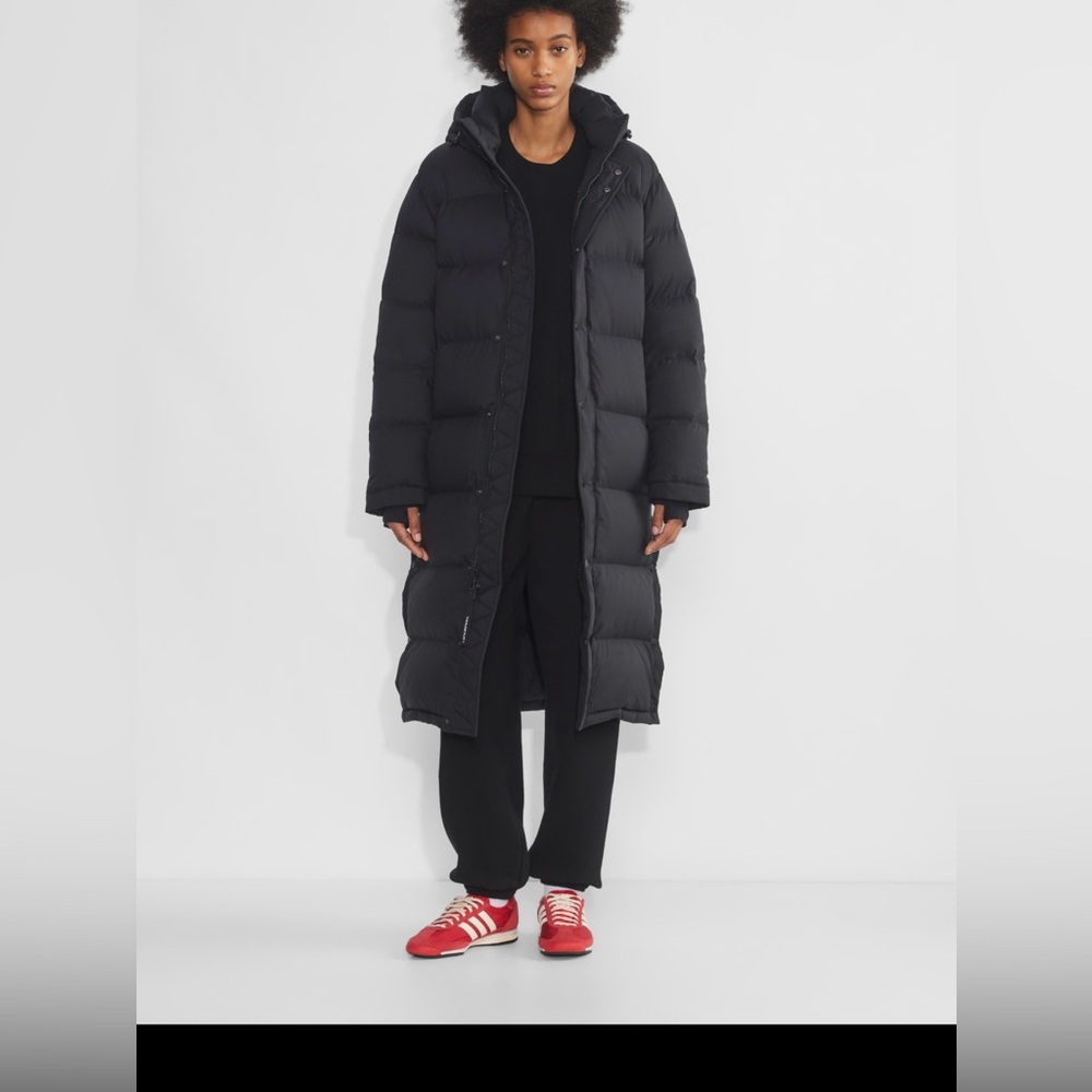 Aritzia Super Puff Long